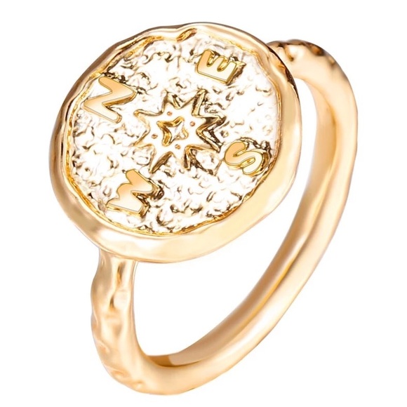 17KM | Vintage Dainty Gold Coin Compass Ring - Picture 8 of 8